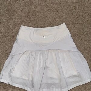 Elegant White Women's Skirt